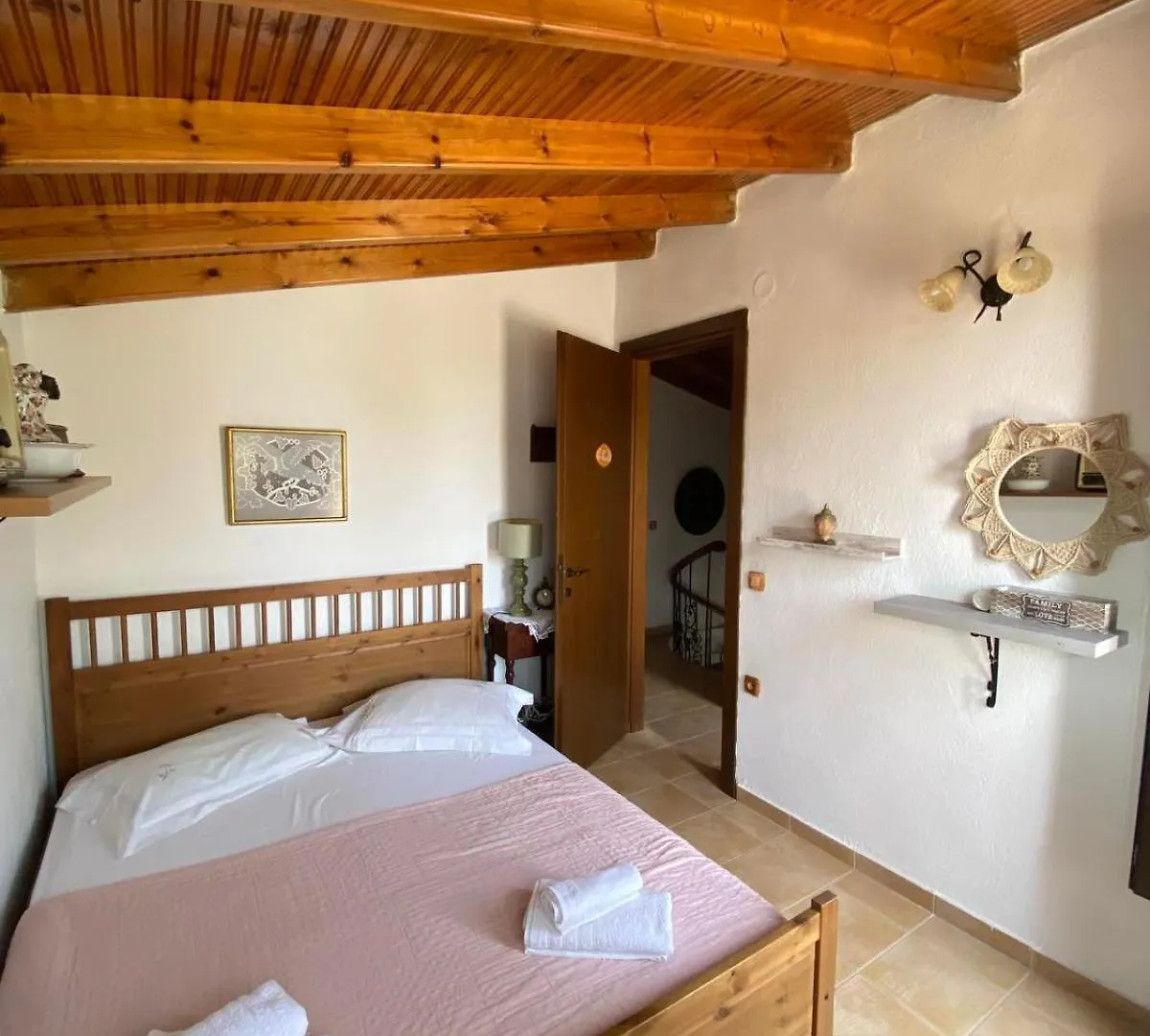 Minthi Villa Poszídi